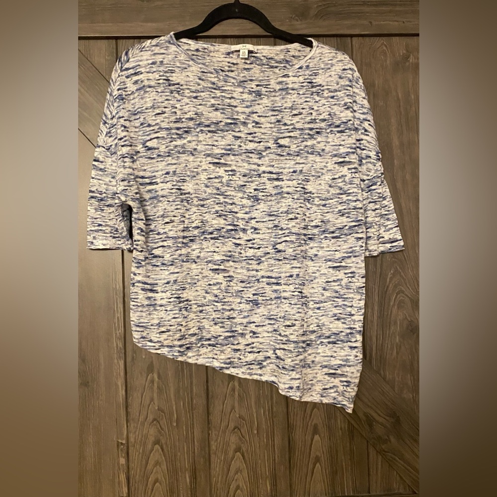 H by Halston Blue White and Grey asymmetrical hem Linen t-shirt, NWOT, sz L